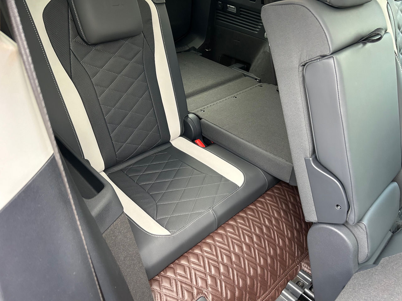 Volkswagen ID.6 Crozz foto 16