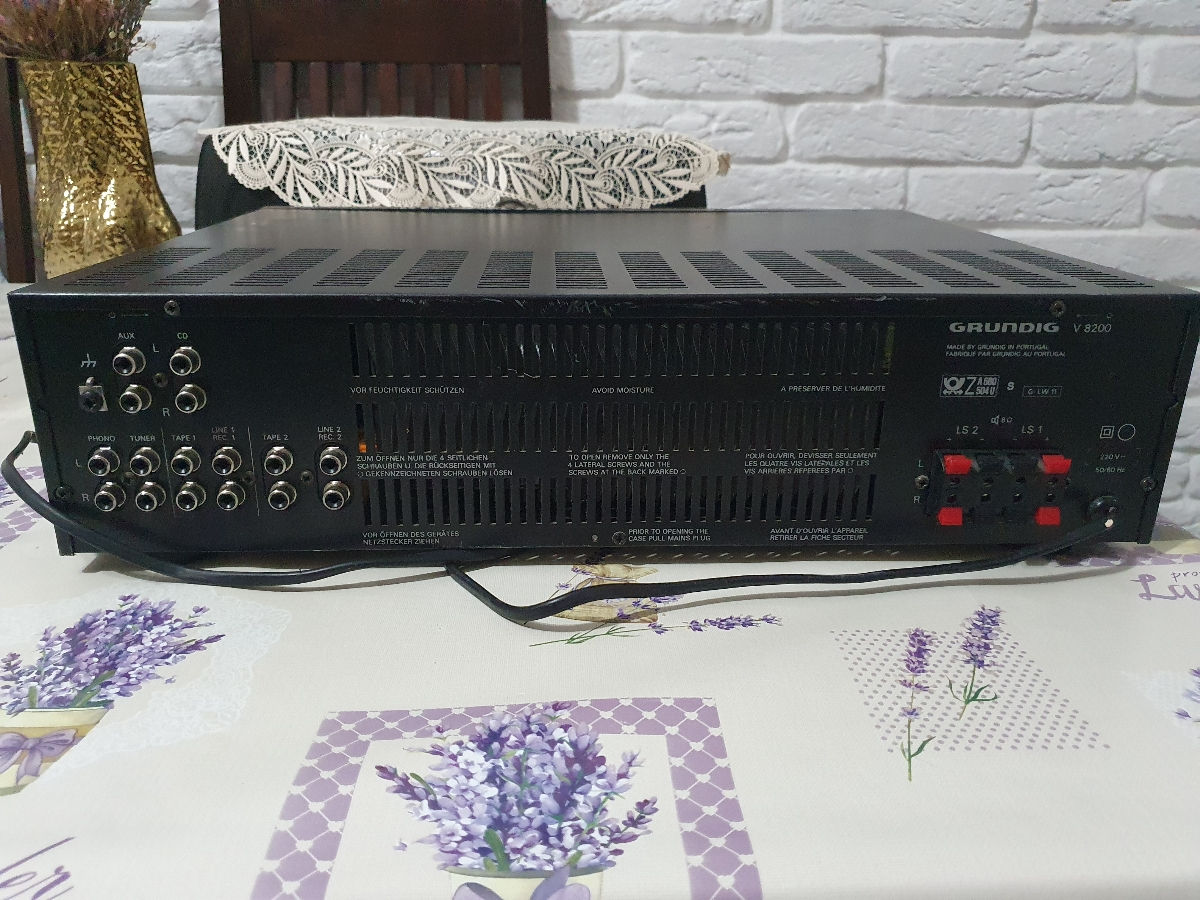 Vând amplificator Grundig V8200 foto 6