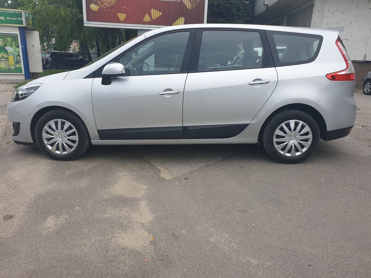 Renault Grand Scenic 2015 Chirie auto! rent a car! аренда машин! фото 2