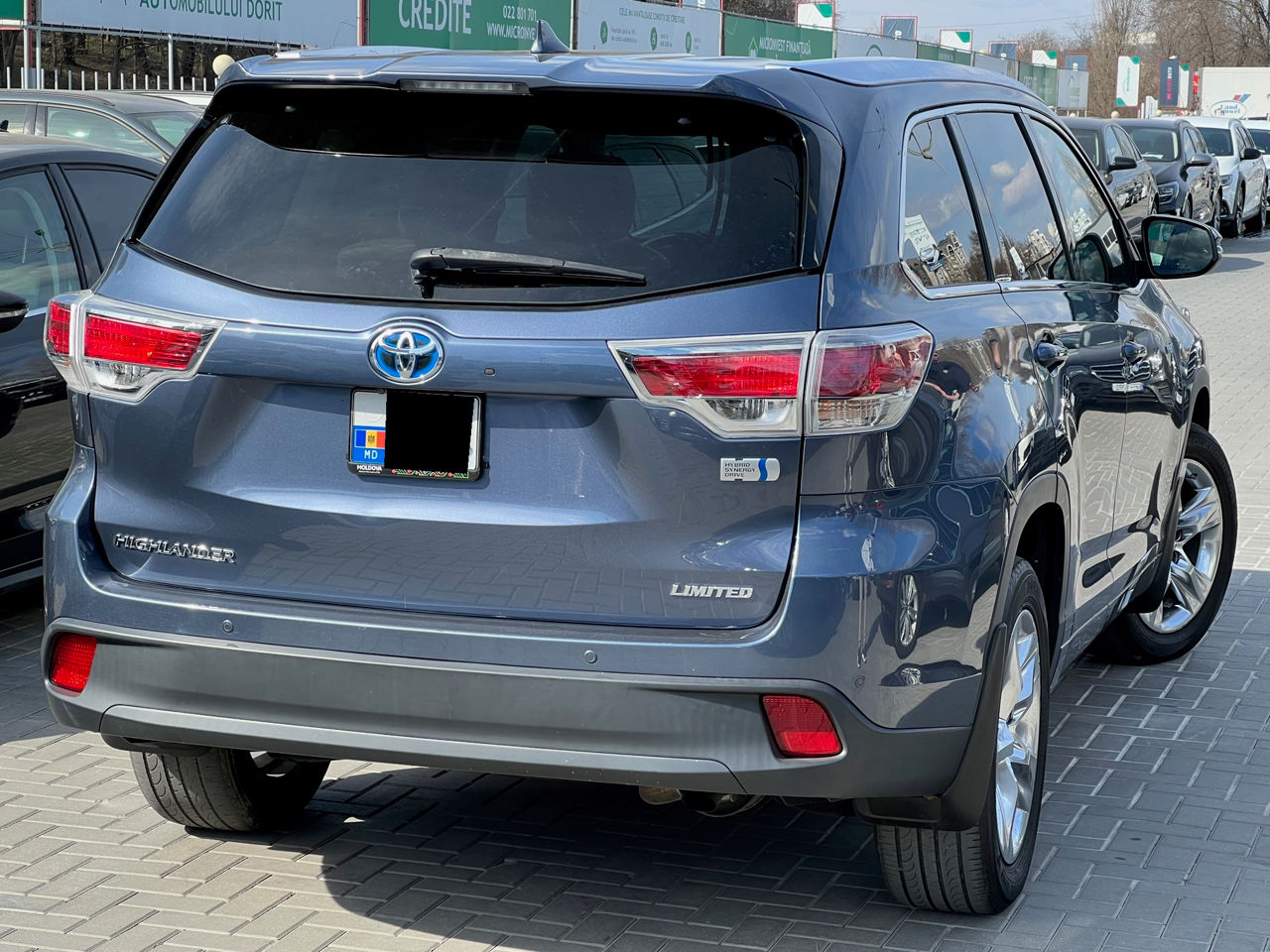 Toyota Highlander foto 2