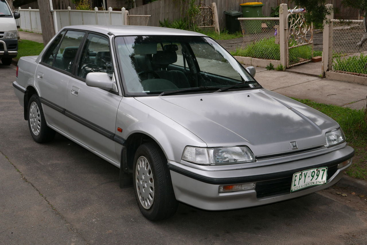 Разборка  запчасти на Honda Civic от  1991 до 2008 есть все ! фото 2