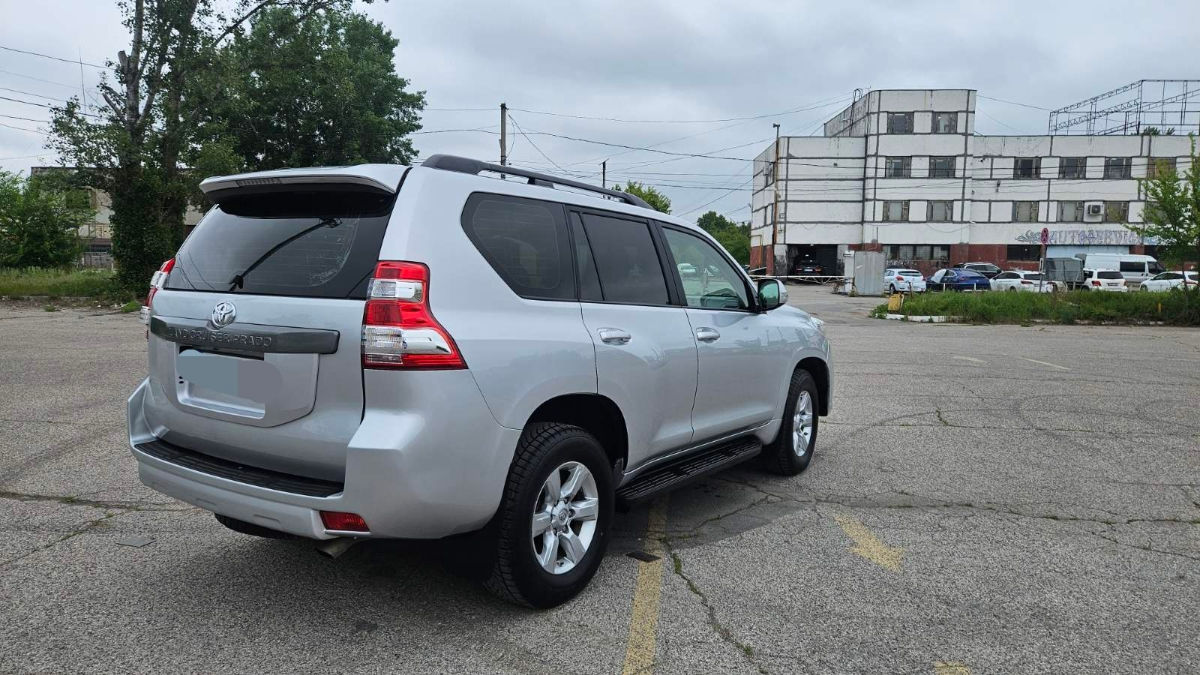 Toyota Land Cruiser Prado фото 5