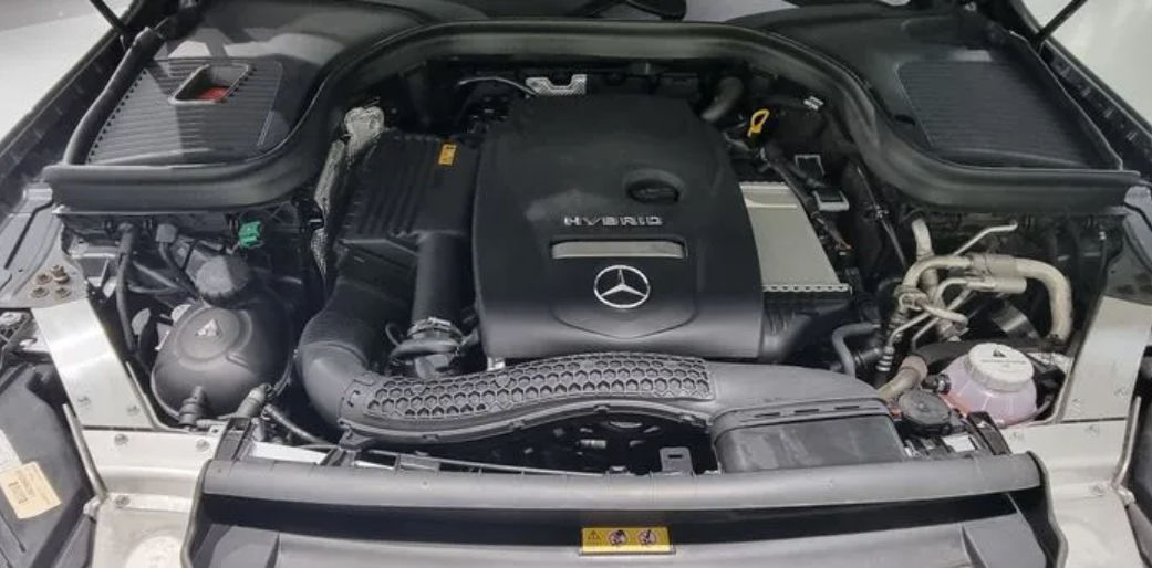 Mercedes GLC Coupe foto 2