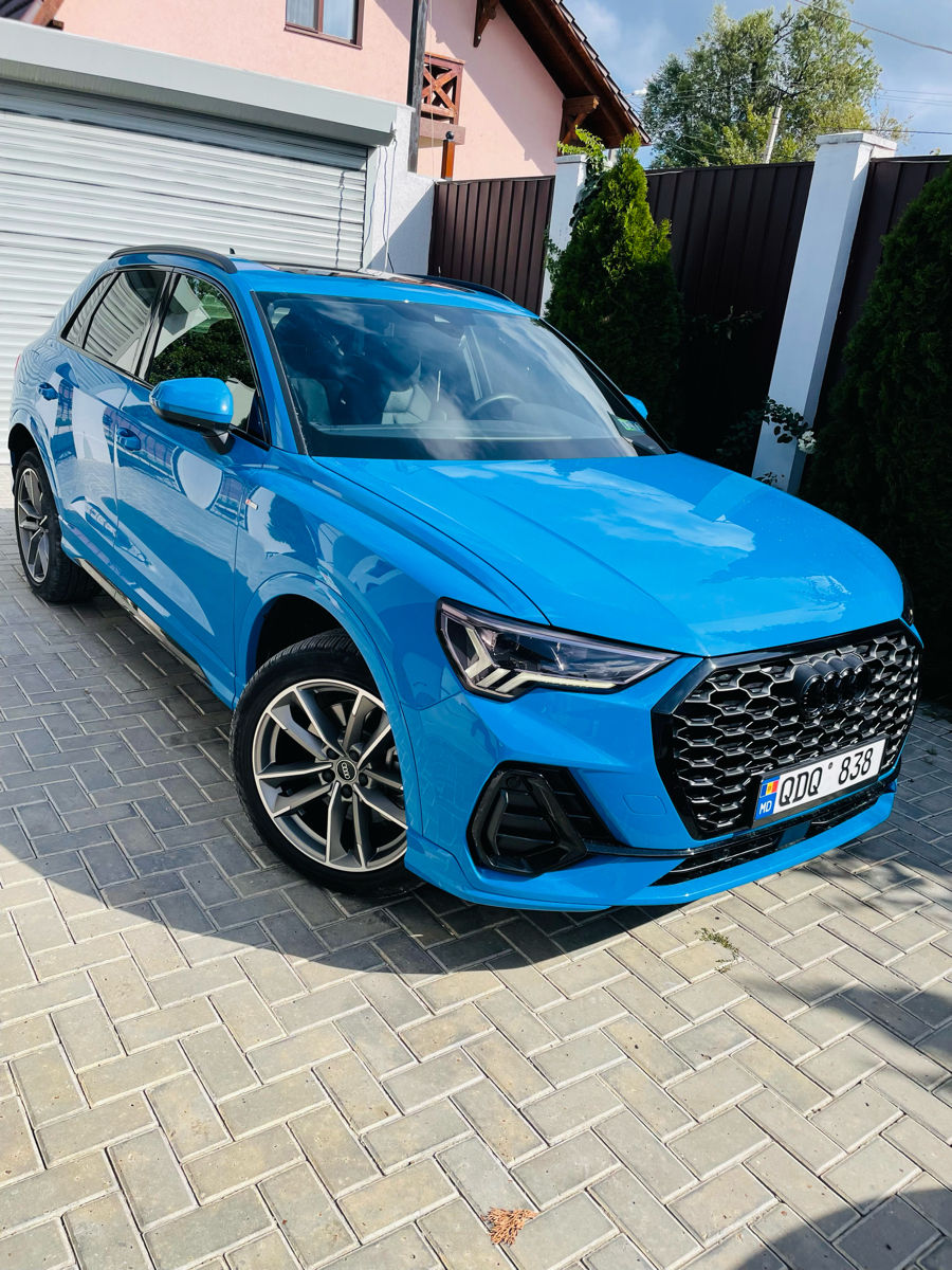 Audi Q3 foto 1