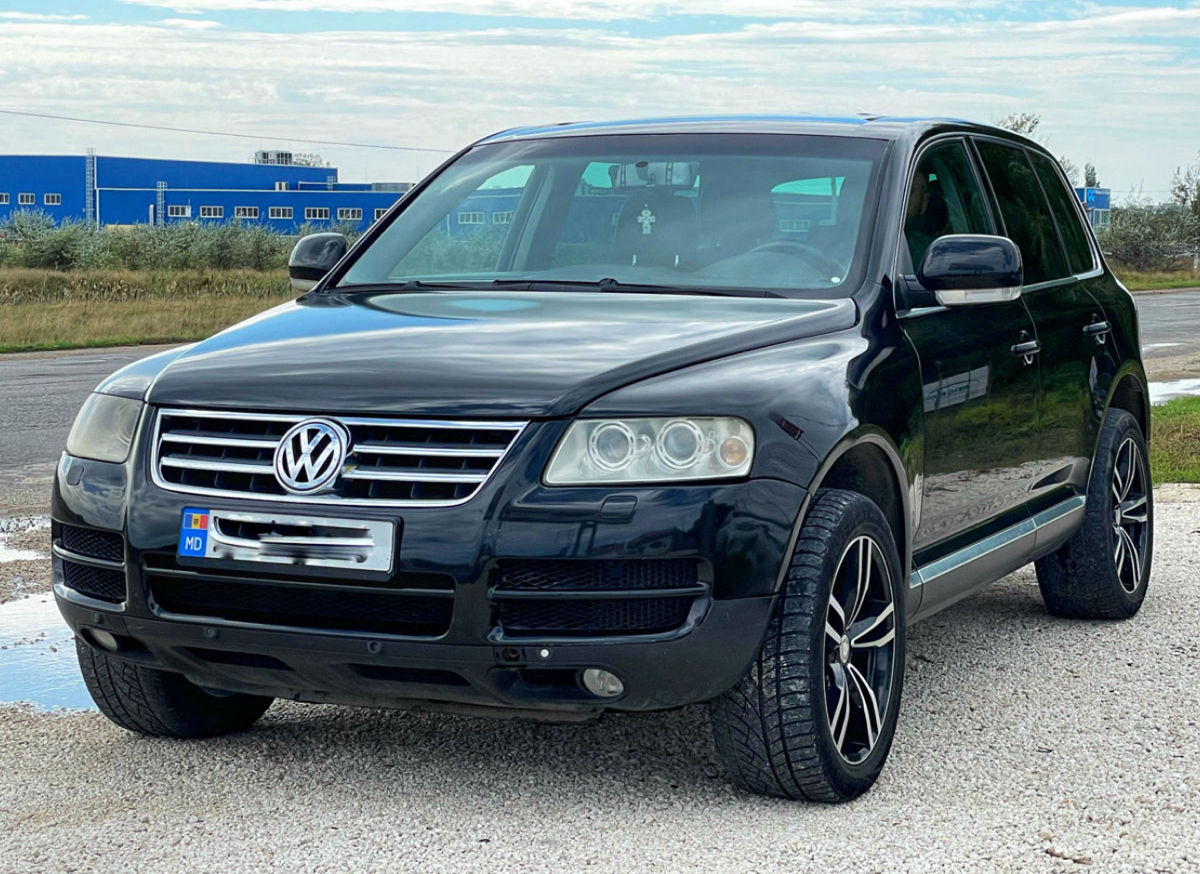 Volkswagen Touareg foto 0