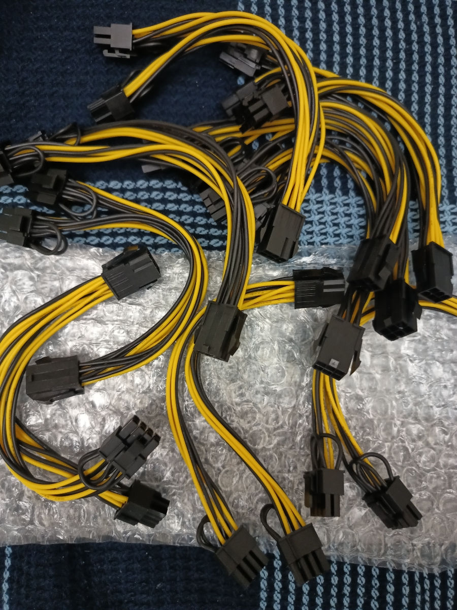 Переходник 6 pin в 8 pin Adaptor, 2 Molex LP4 4 Pin на 8 Pin PCI-E Express Кабель фото 0