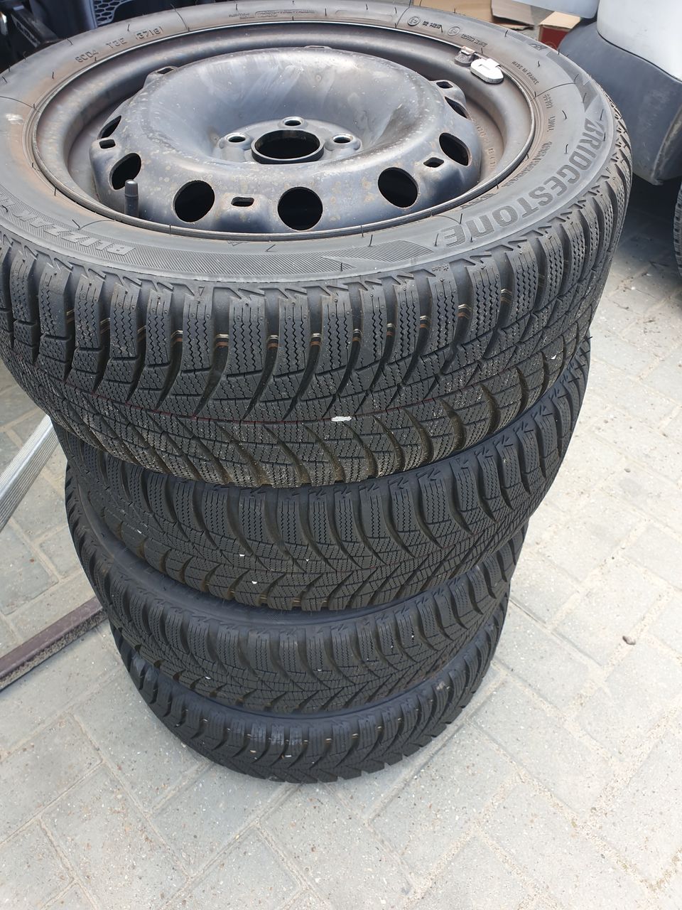 185/55R15 5x112