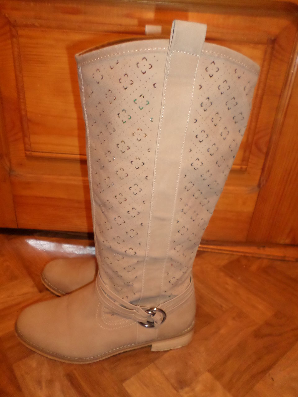 Продам сапоги