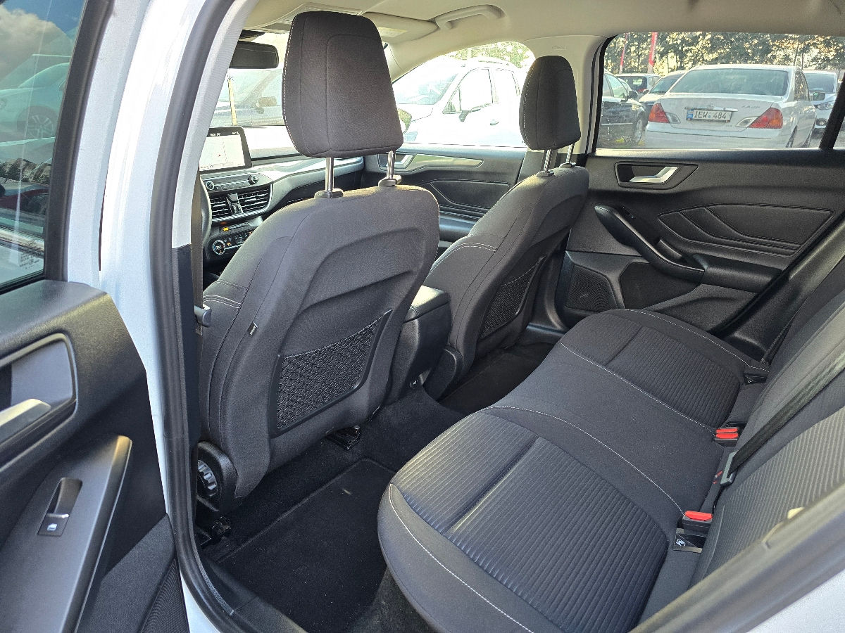 Ford Focus foto 10