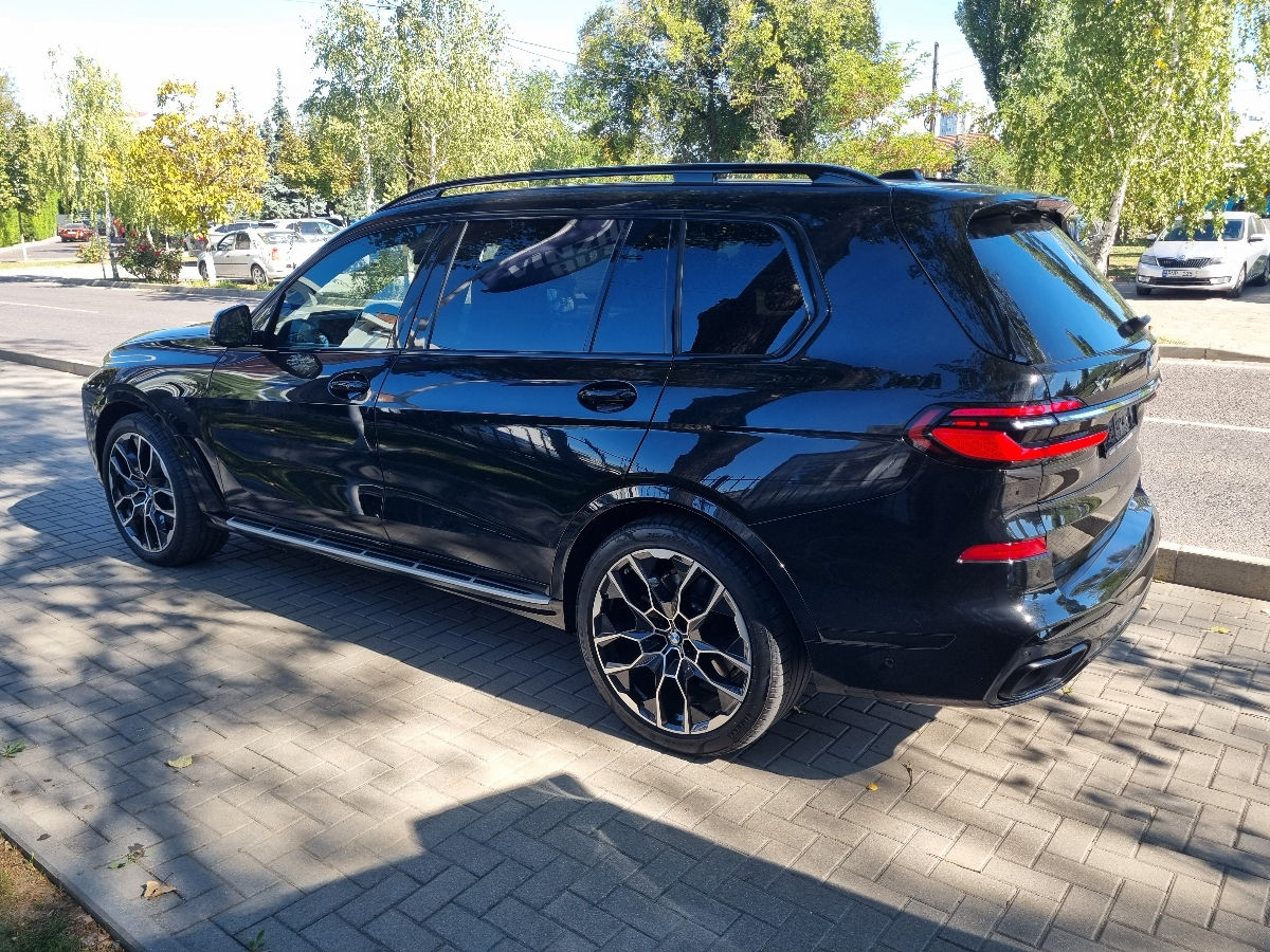 BMW X7 2023 photo 7