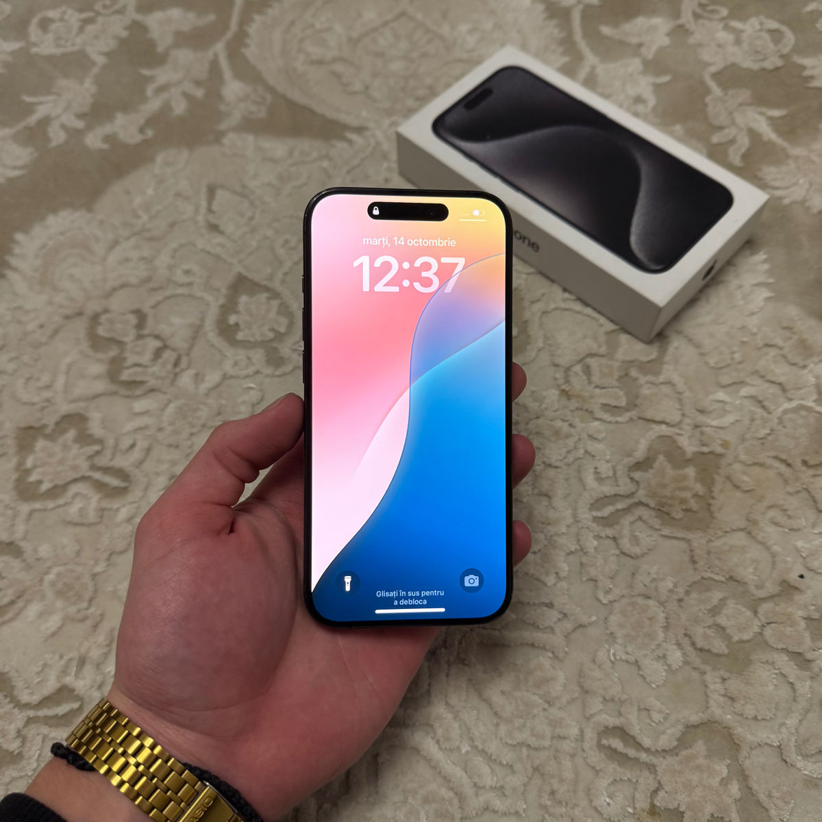 iPhone 15 Pro 128GB Black Titanium фото 1