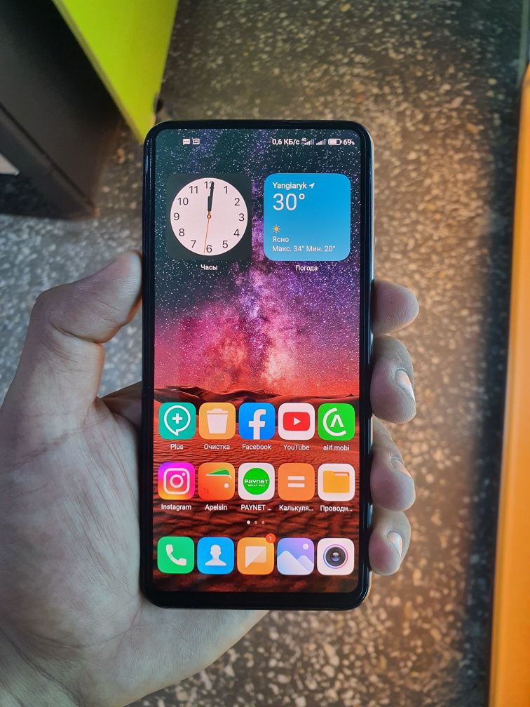 Xiaomi Mi11 Lite 5G 128/8 in stare perfecta!!