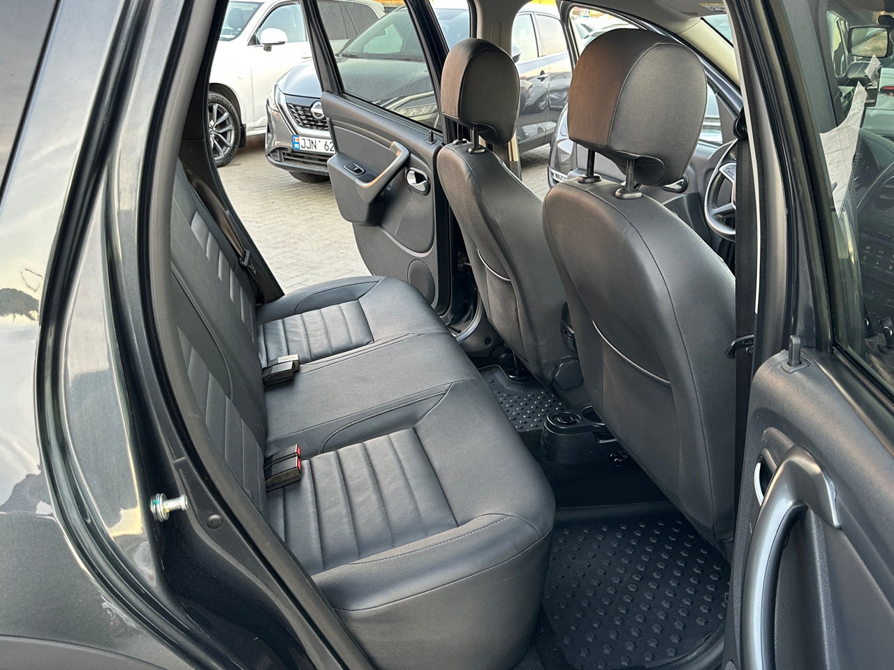 Dacia Duster foto 16
