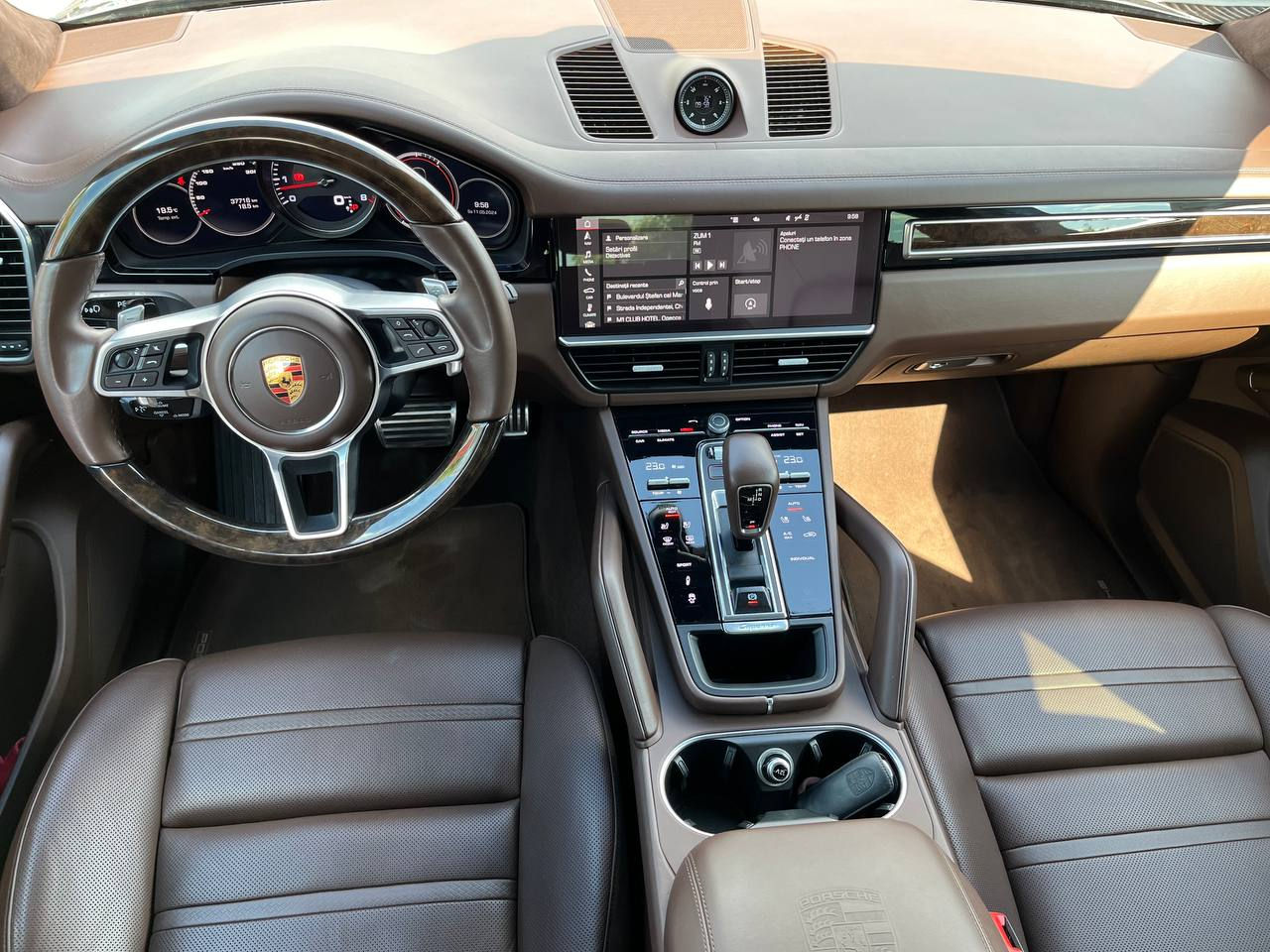 Porsche Cayenne foto 8