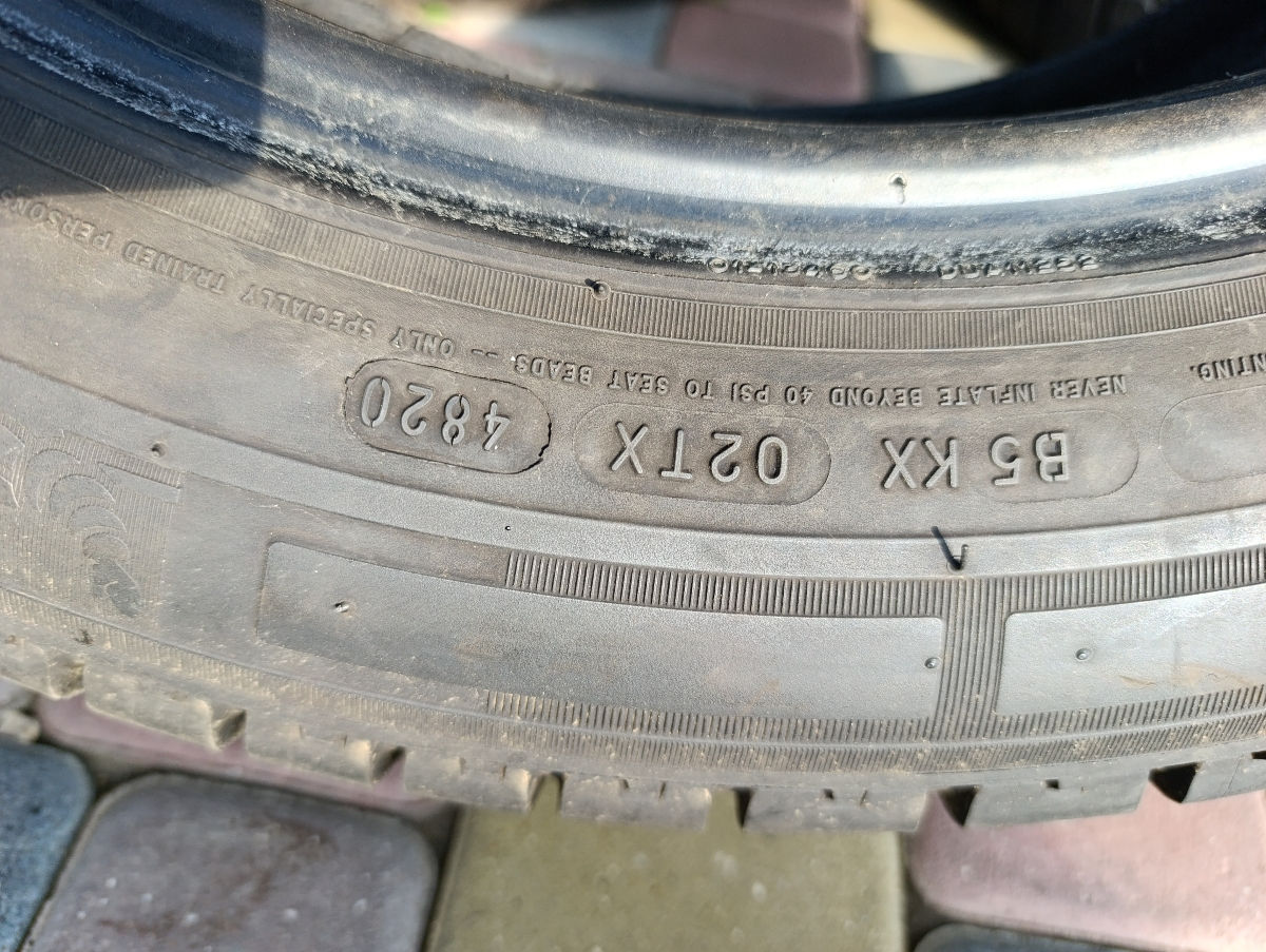 Michelin R-17 C 215/60 foto 3