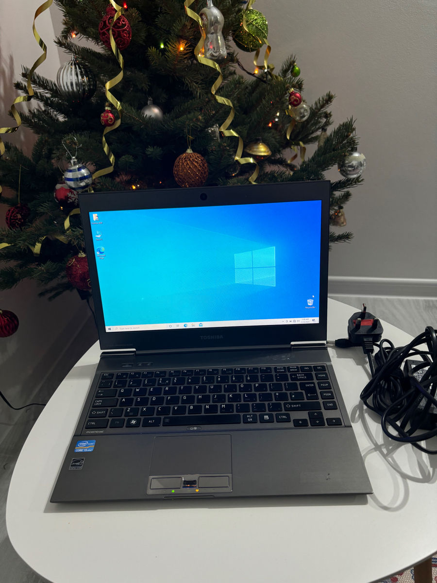 Toshiba Portege Z830-104 13.3" - Core i5 2557M - Windows 10 64-bit,4 GB RAM ,128 GB SSD фото 0