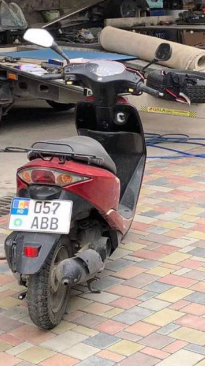 Honda Хонда Дио  2015 год. Мотор. 0.49 куб.  Документы в порядке цена 499€ фото 0