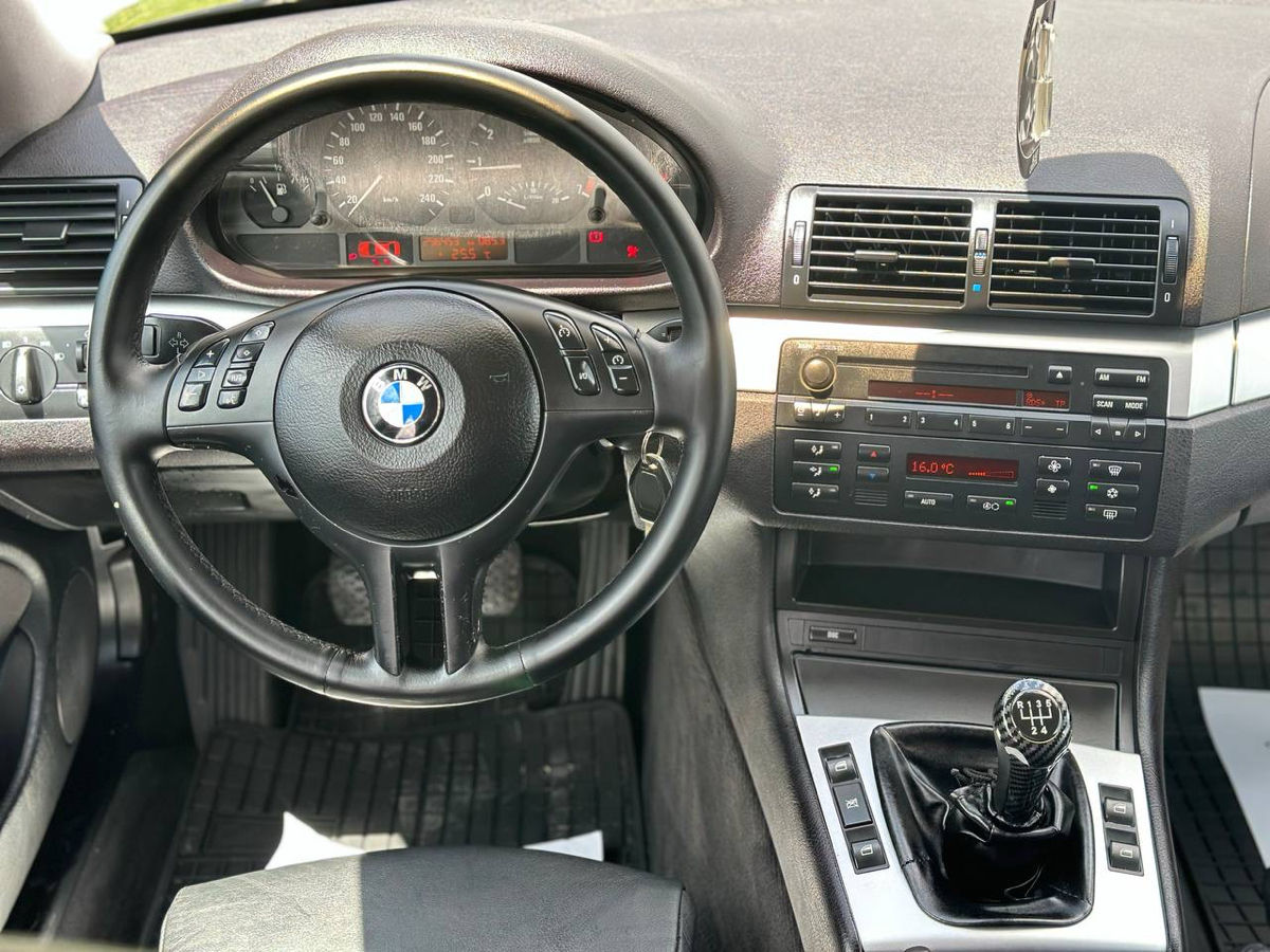 BMW 3 Series foto 8