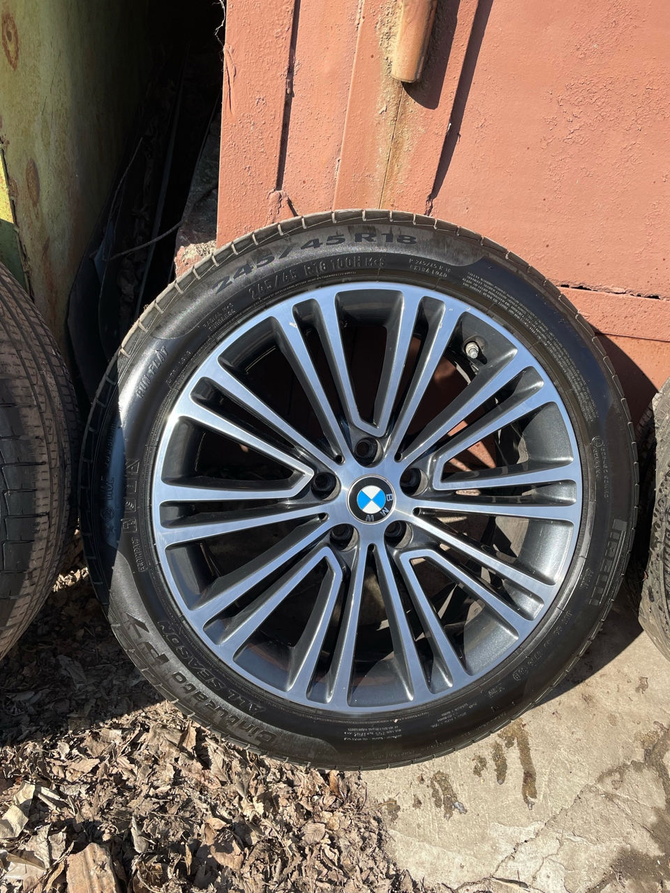 Комплект дисков BMW. фото 1