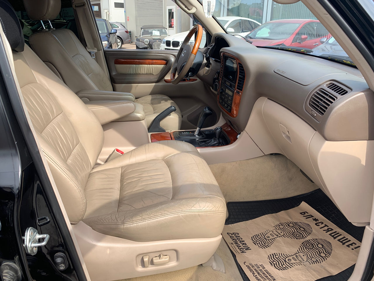 Lexus LX Series foto 15
