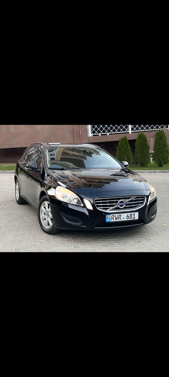 Volvo V60 foto 6