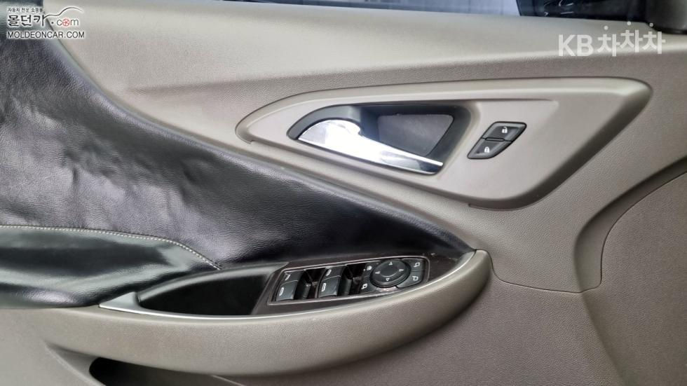 Chevrolet Malibu фото 15