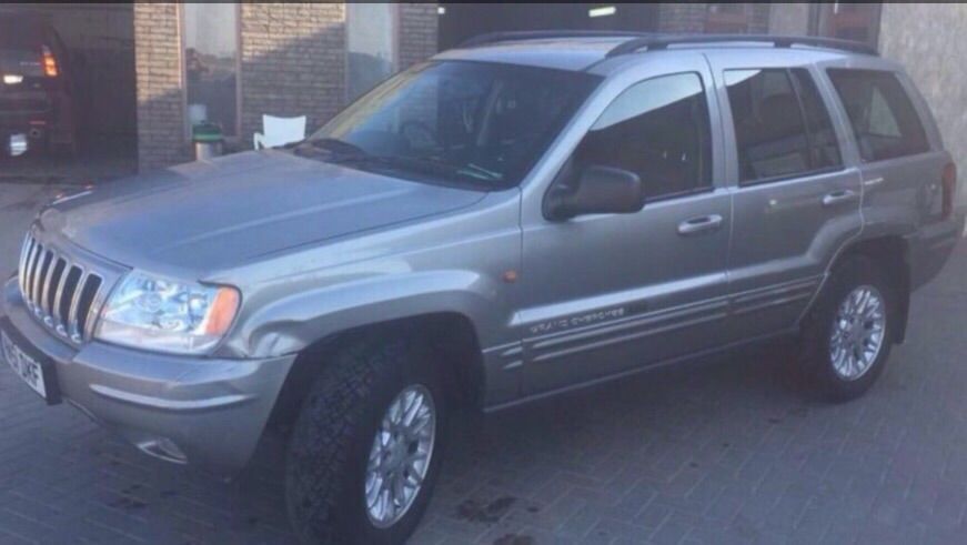Jeep Cherokee фото 2