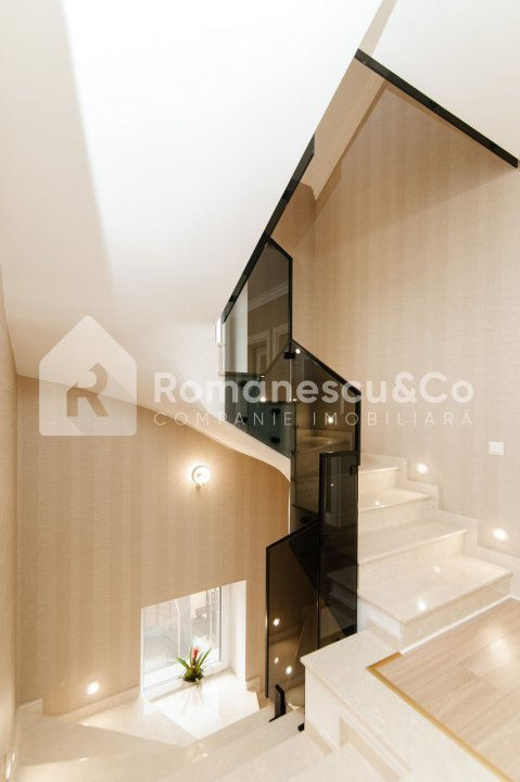 Duplex în 3 niveluri! Durlești, str. Adrian Păunescu, 180m2 + 2,5 ari.  foto 5