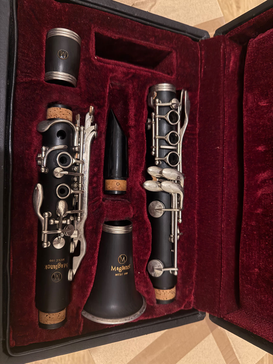 Clarinete în Mi Bemol foto 3