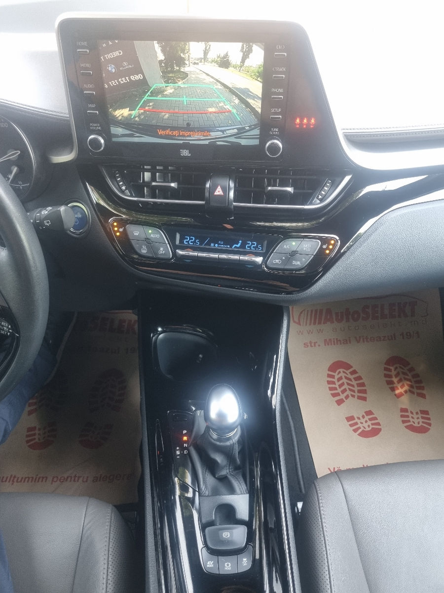 Toyota C-HR 2021 photo 20
