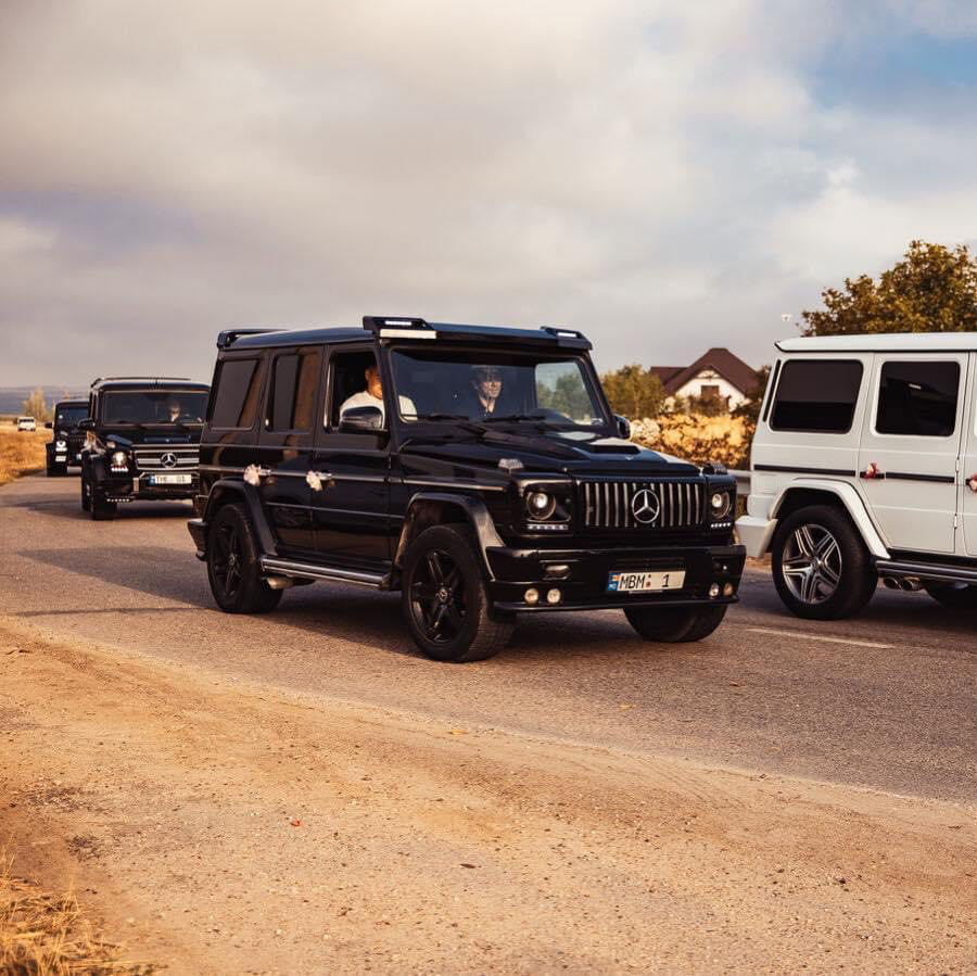 G Class (Gelandewagen) negre / Гелендваген черные - 170 €/zi & 25 €/ora (2) foto 11