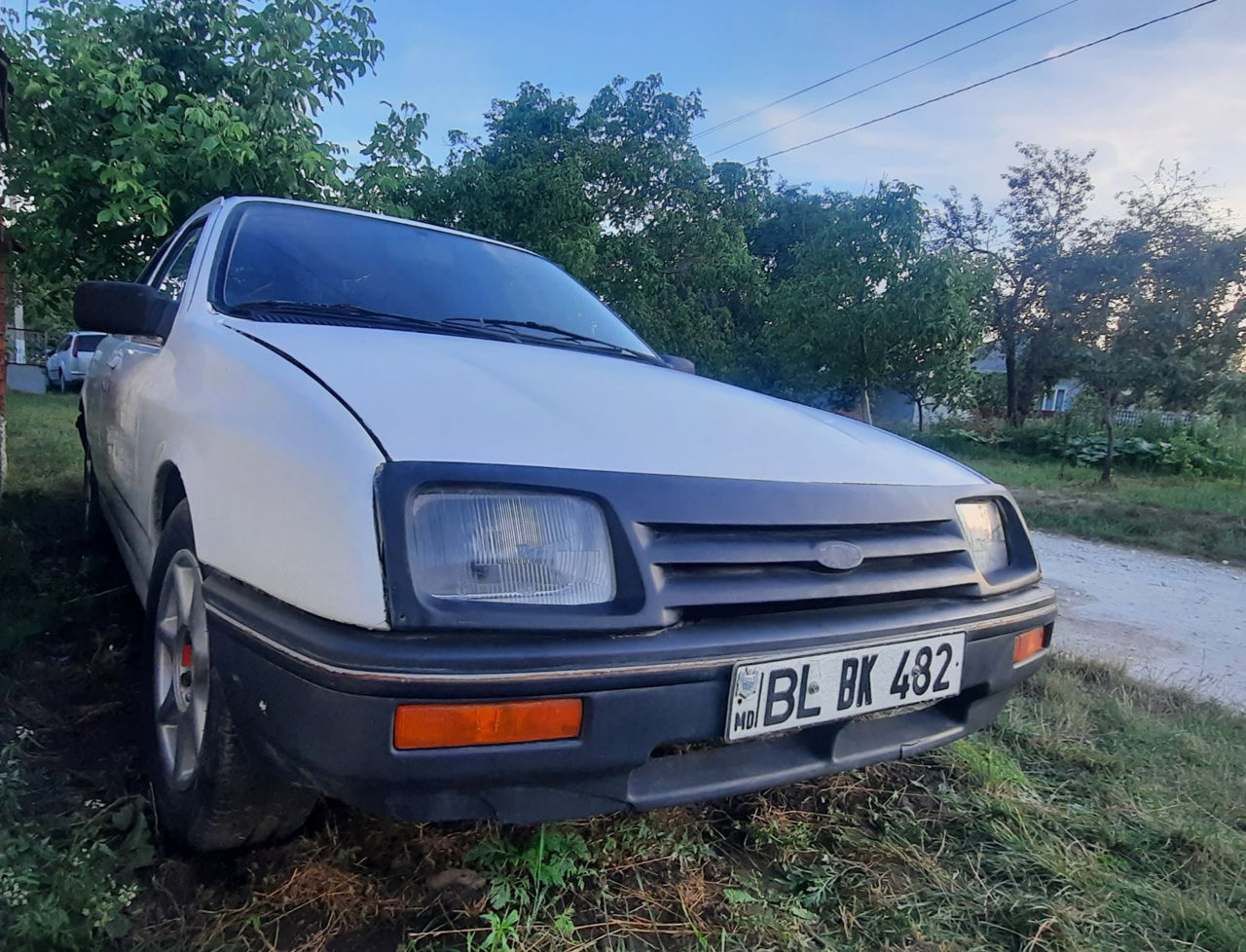 Ford Sierra foto 1