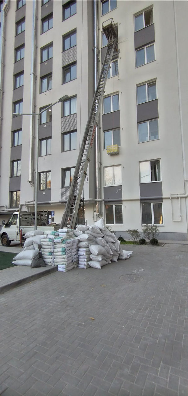 Lift mobil exterior Transport Materiale Evacuare Gunoi foto 0