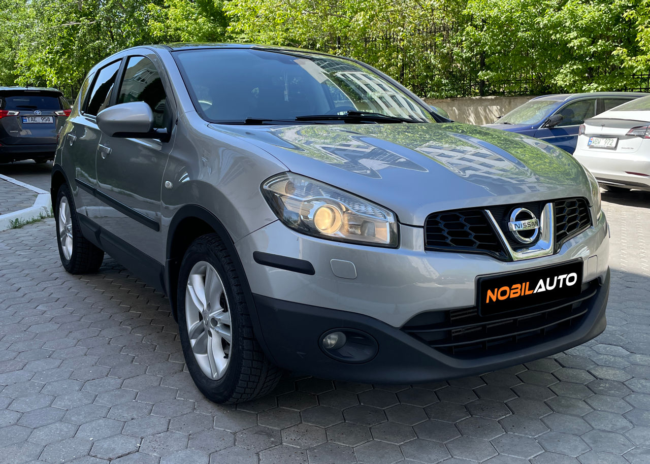 Nissan Qashqai фото 1