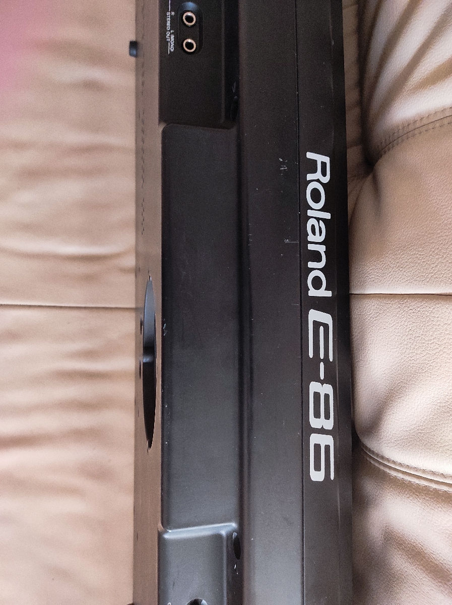 Синтезатор"Roland"E-86 фото 3