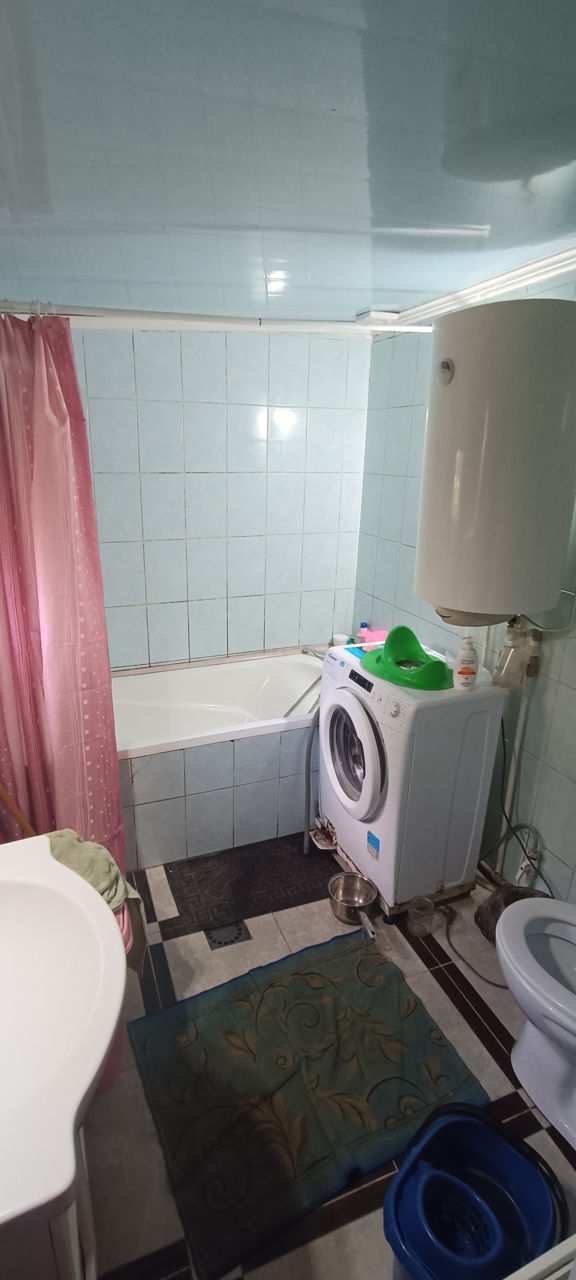 Casa cu tot cu mobila actele în regulă  foto 5