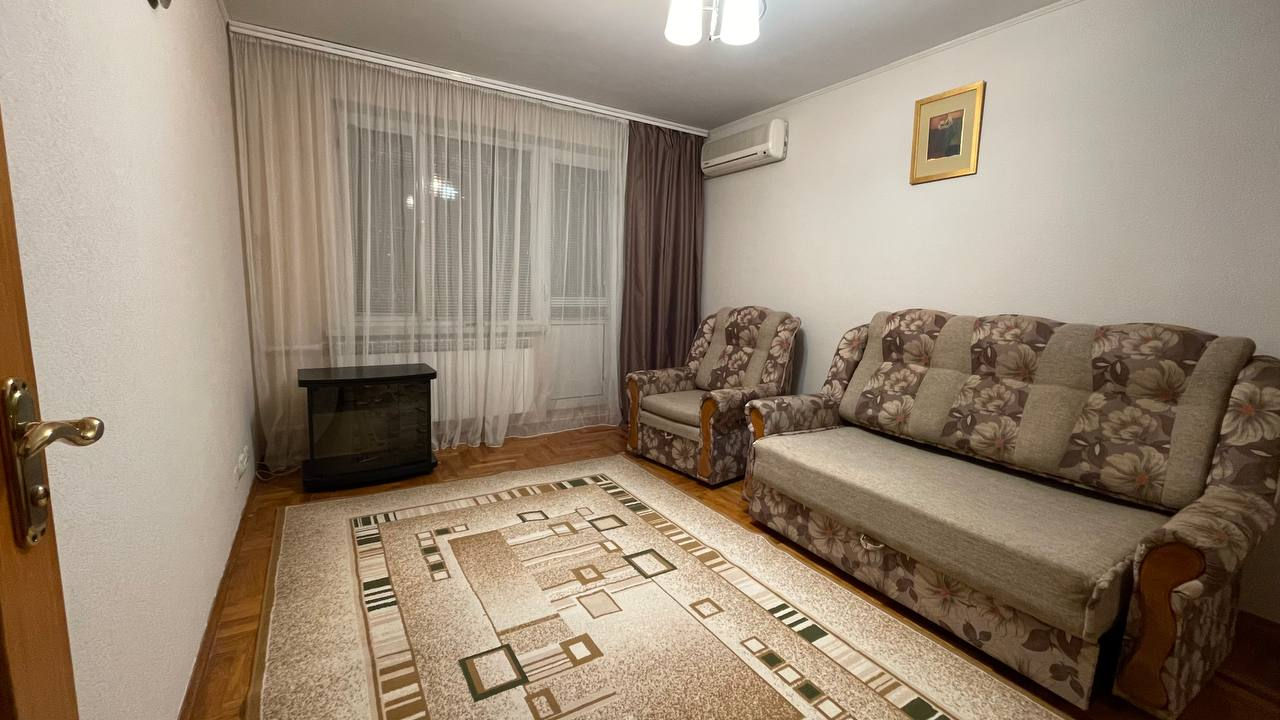 Apartament cu 1 cameră, 40 m², Centru, Chișinău