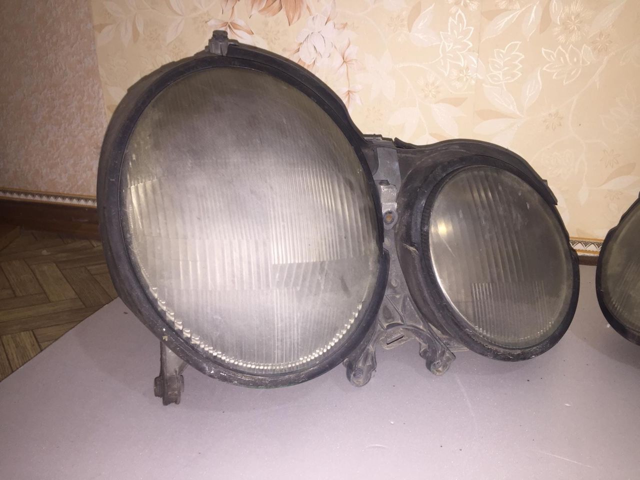 Разбор мерседес 210