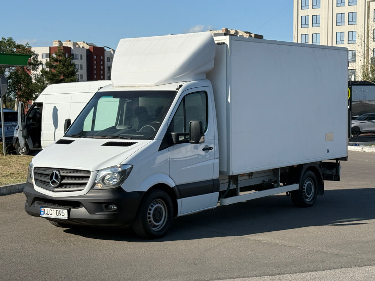 Mercedes 316 an. 2018