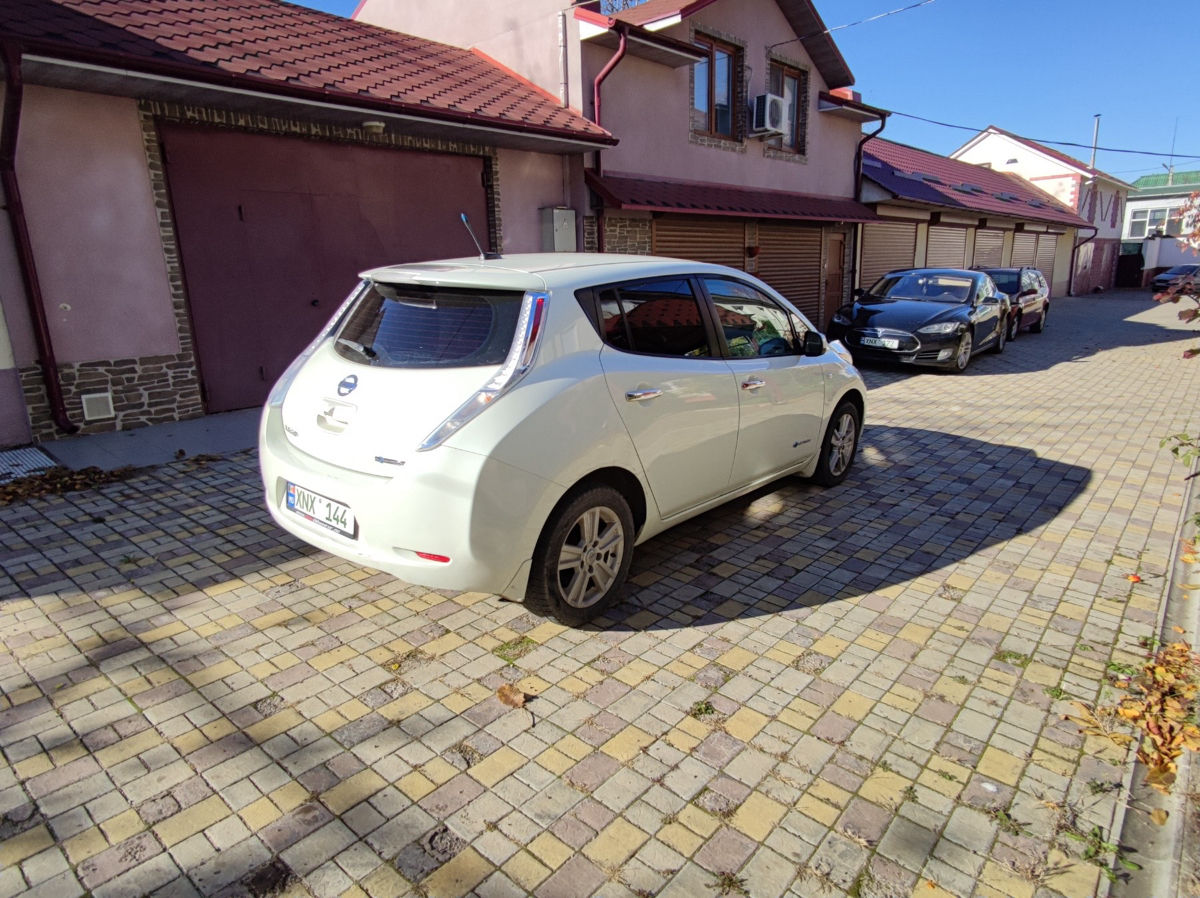 Nissan Leaf foto 9