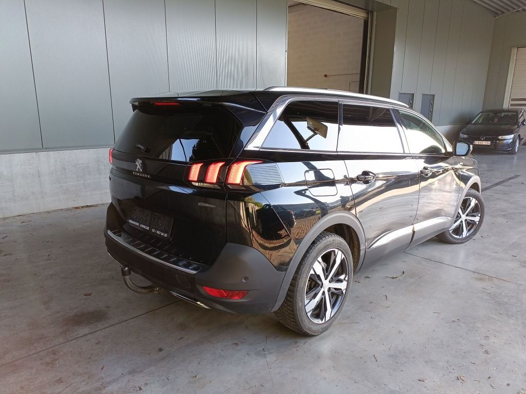 Peugeot 5008 foto 3