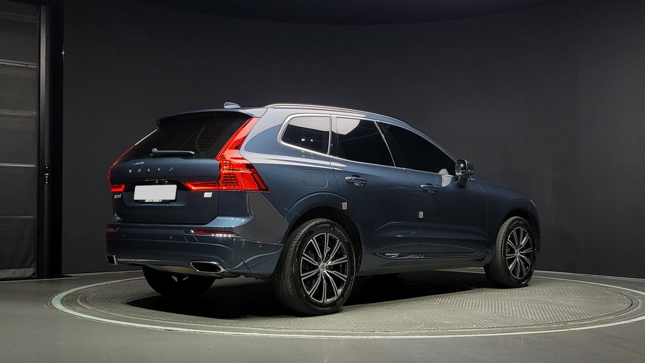 Volvo XC60 foto 1