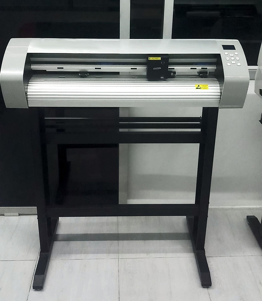 Plotter режущий плоттер с автоматической контурной резкой 60 см 130 см 160 см plotter foto 1