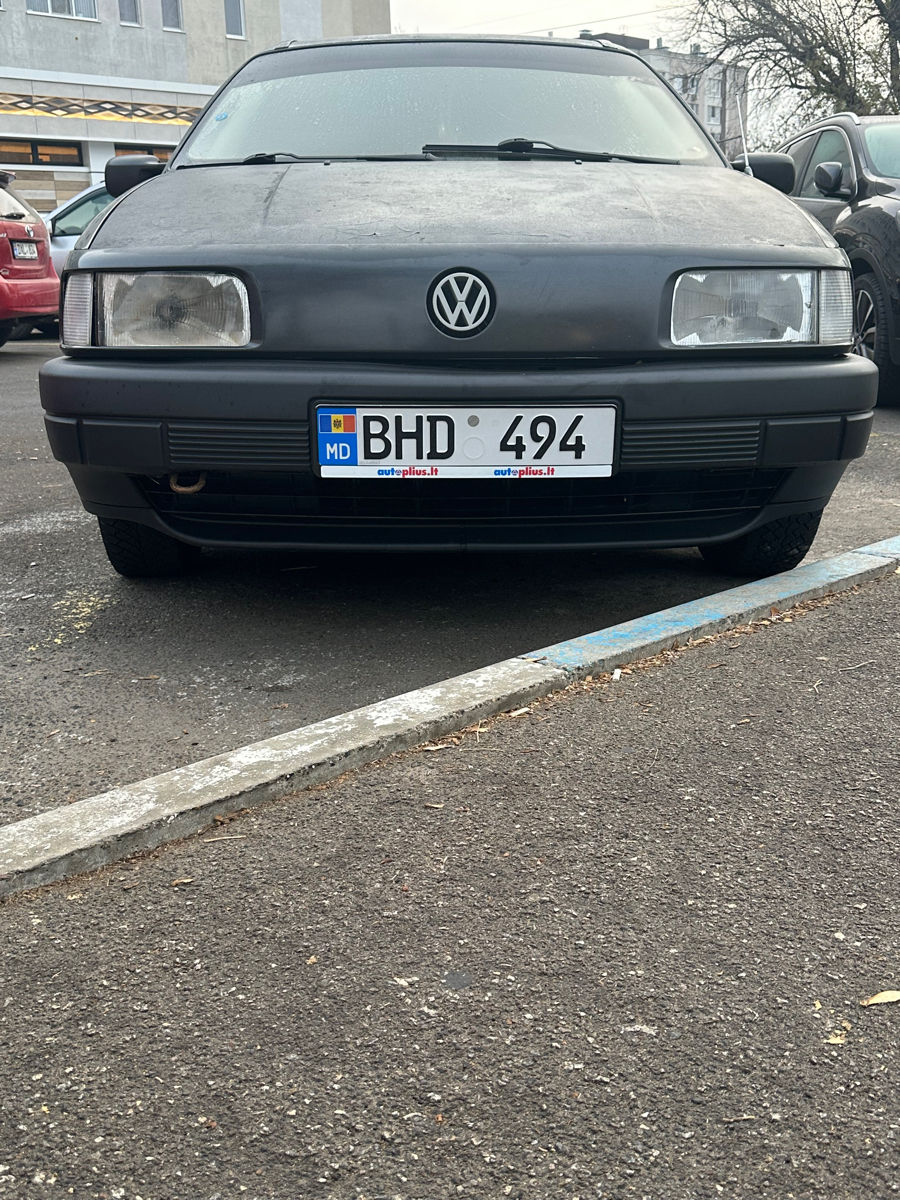 Volkswagen Passat foto 3