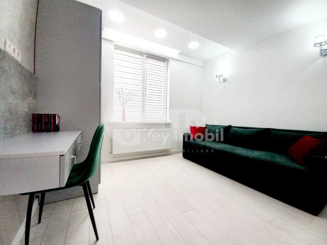 Apartament cu 2 camere, 65 m², Centru, Chișinău foto 1