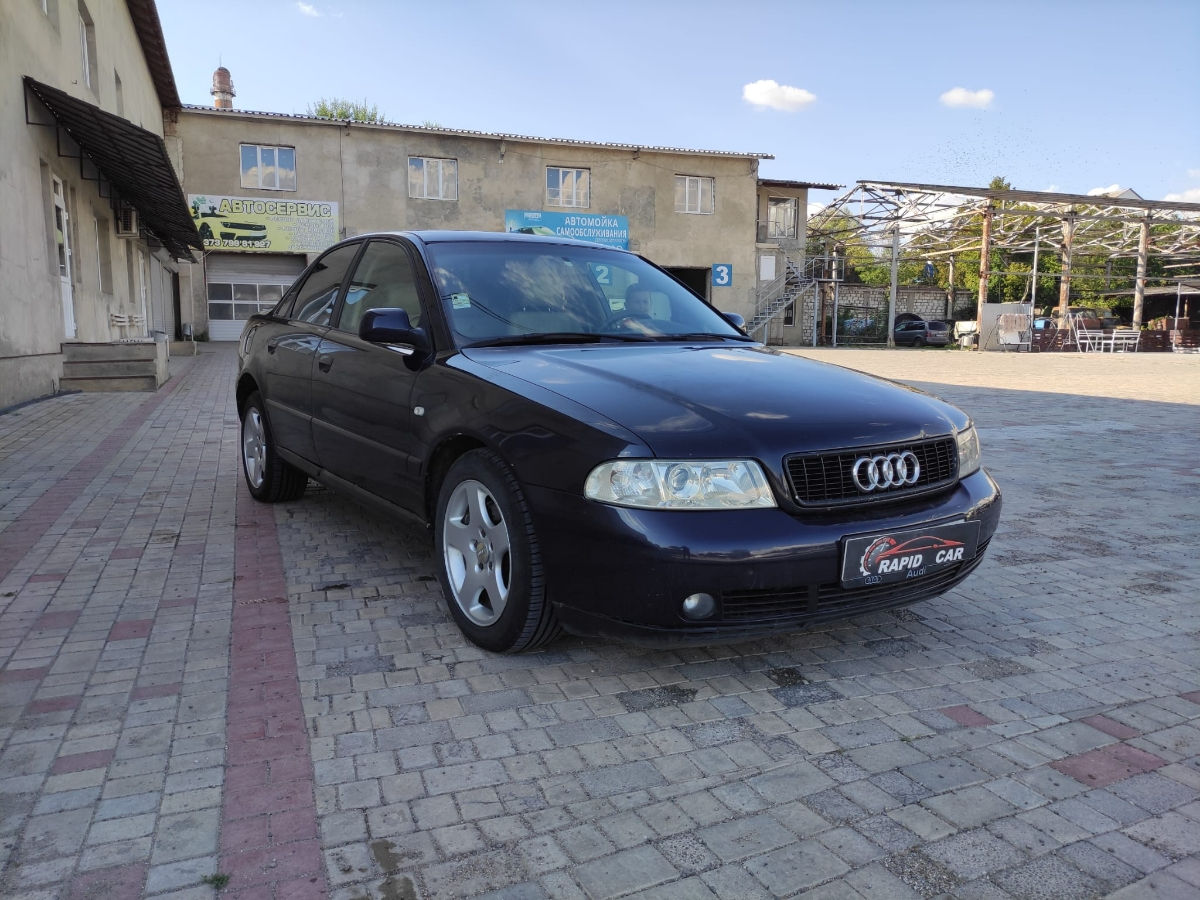 Audi A4 foto 2