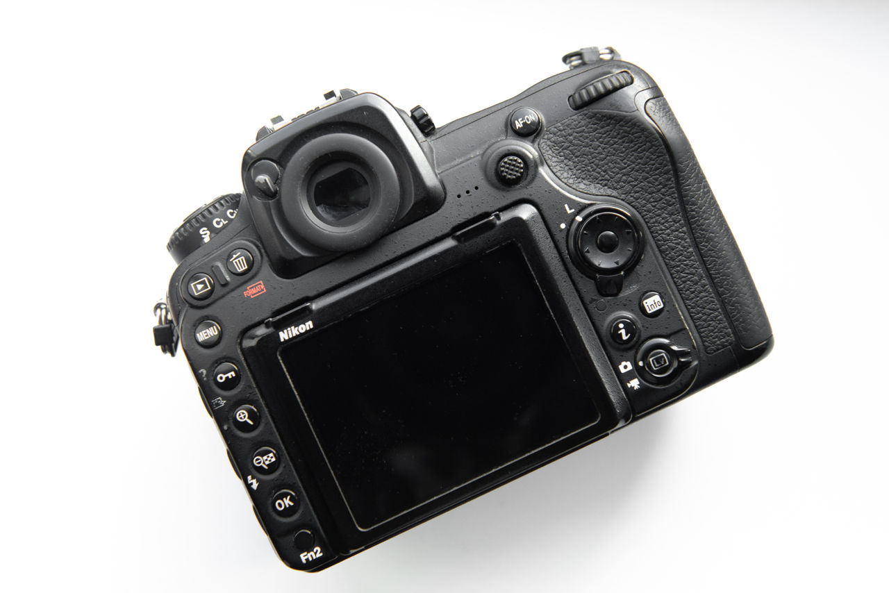Nikon D500 + Nikon 17-55mm f/2.8 DX foto 0