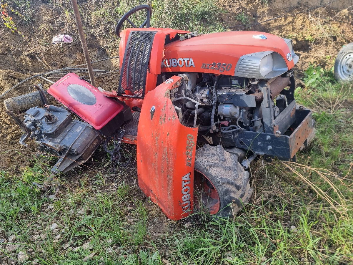 piese petru mini tractor KUBOTA foto 0