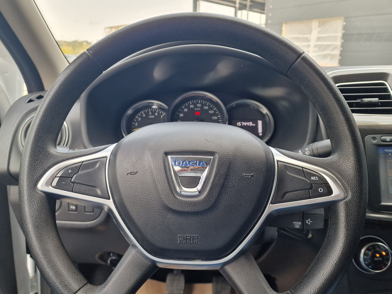 Dacia Logan foto 13