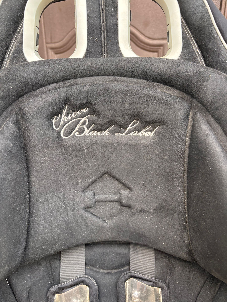 Автокресло Chicco Black label 2 в 1  foto 8